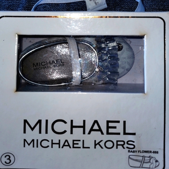 Michael Kors Baby Ballerina Shoes - Picture 5 of 15
